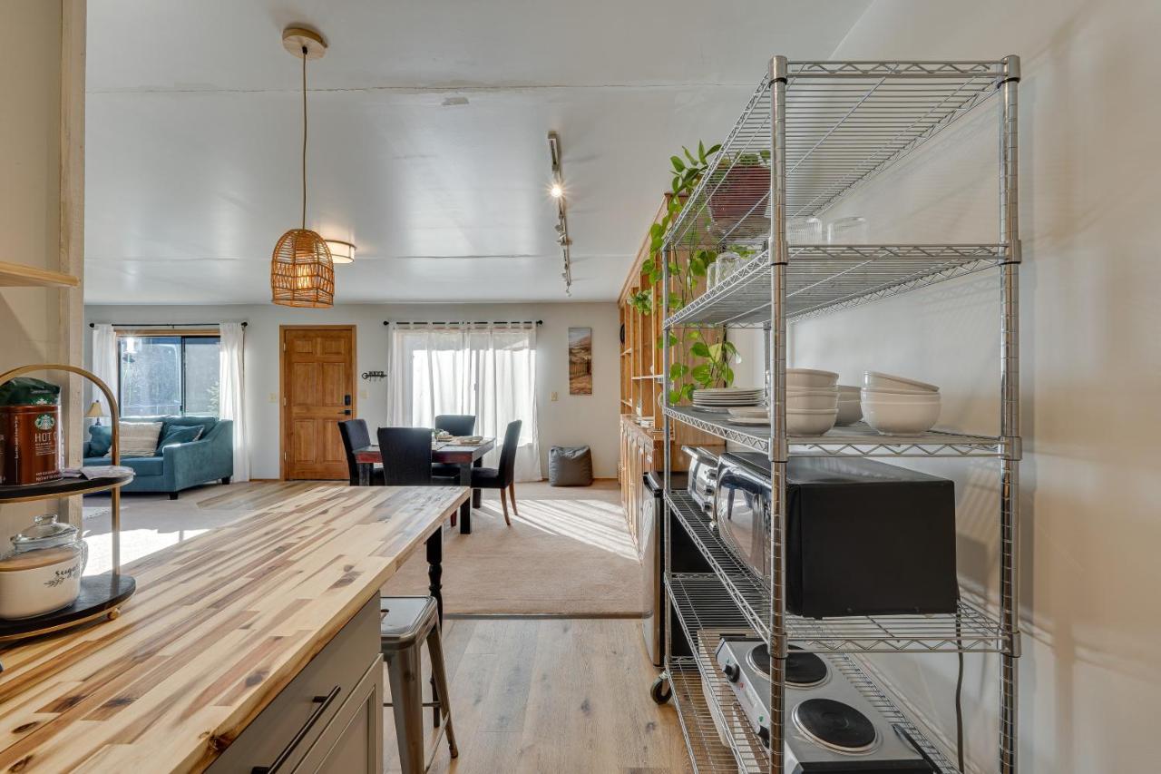 Cozy Central Point Bungalow On Working Winery! Bagian luar foto